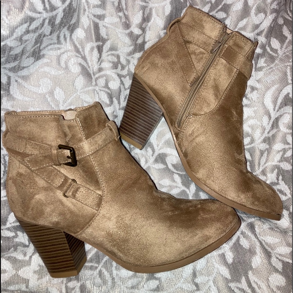 nude booties